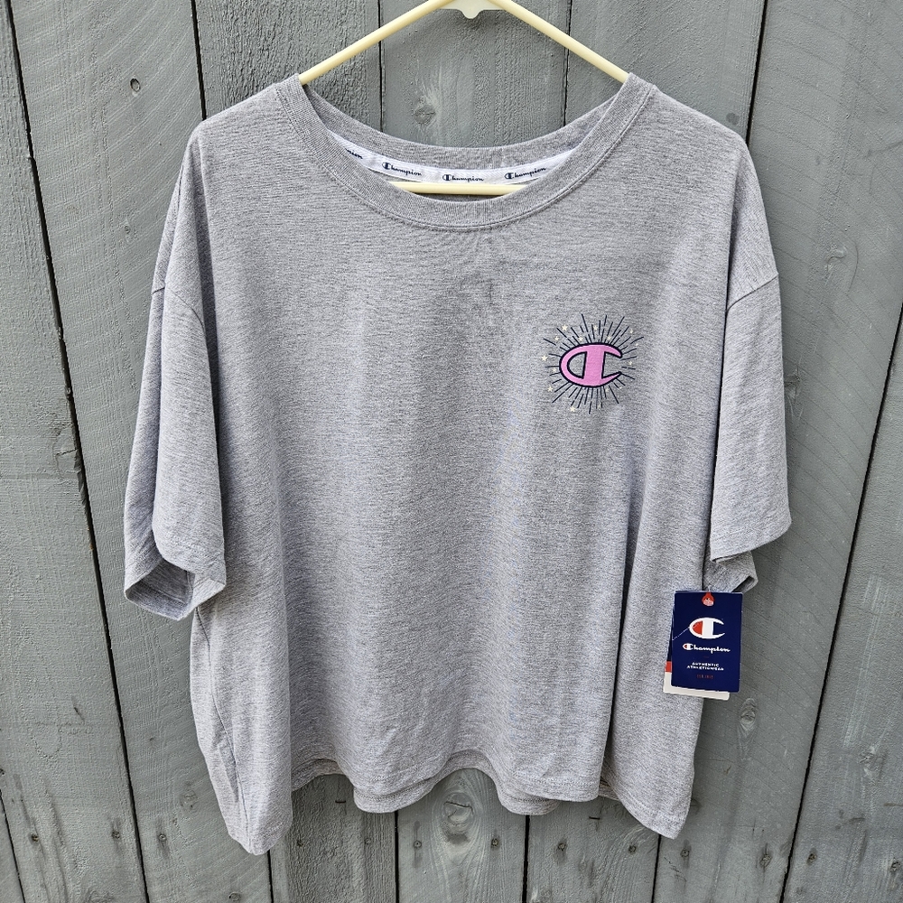 NWT Champion Cropped Plus T-Shirt